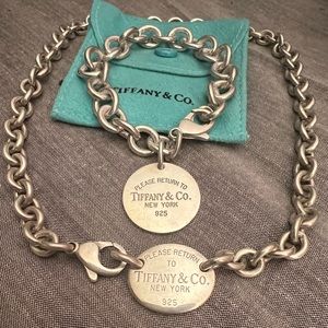 Pending pick up!!!Tiffany and Co Choker and Bracelet Set
